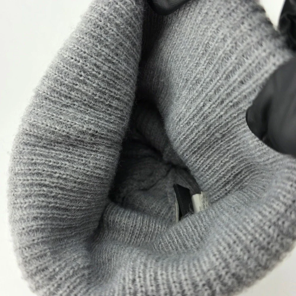 Nike SB Beanie Kids Ribbed Knit Embroidered Logo One Size Grey GOOD Skater Gorp